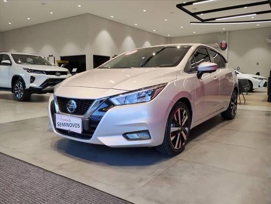 NISSAN VERSA 1.6 16V FLEX EXCLUSIVE XTRONIC